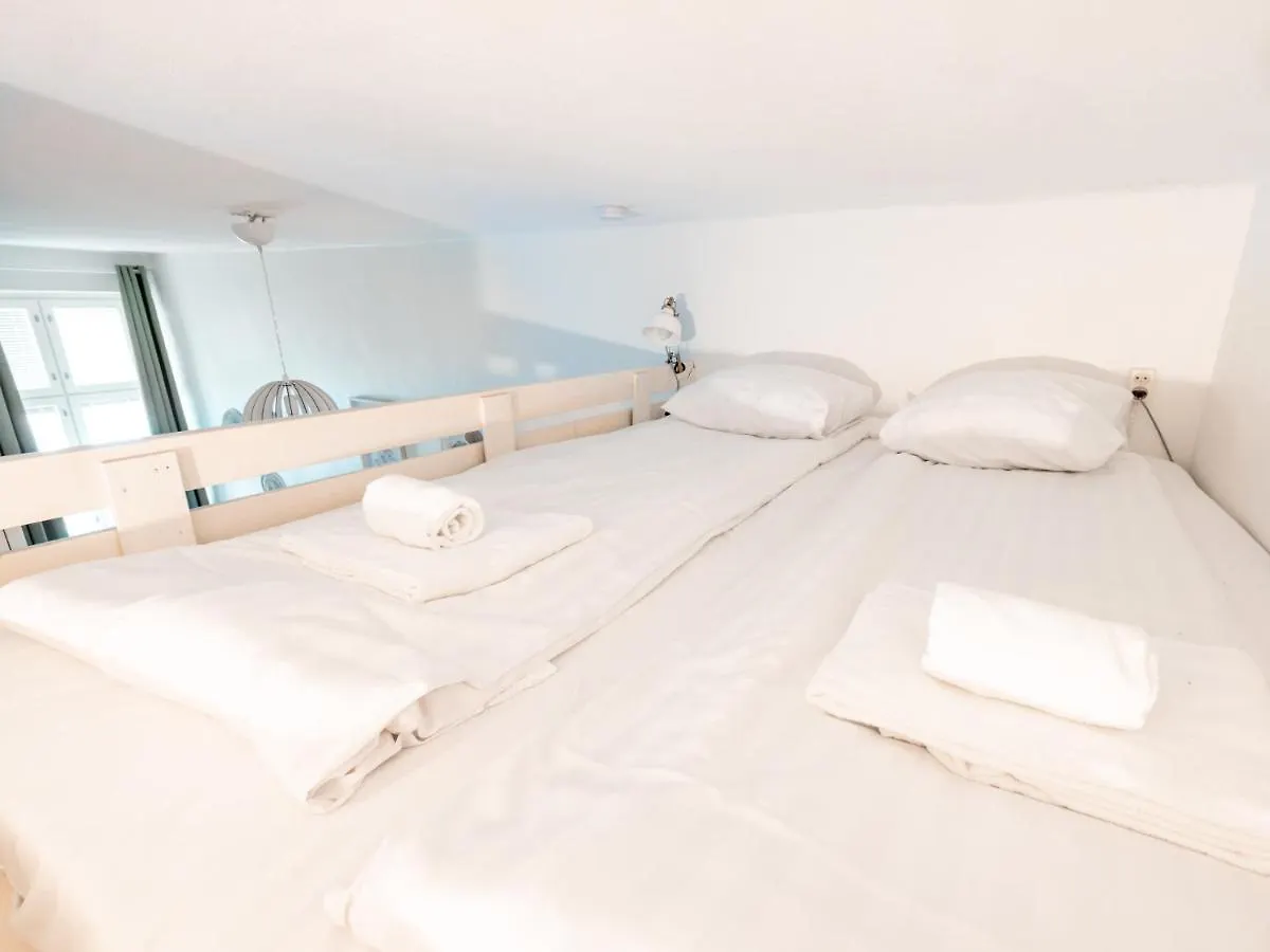 Poista 2Ndhomes Cozy Apartment In Beautiful Punavuori District Helsinki 0*,